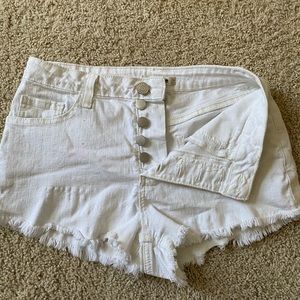 h&m jean shorts with fringed edge